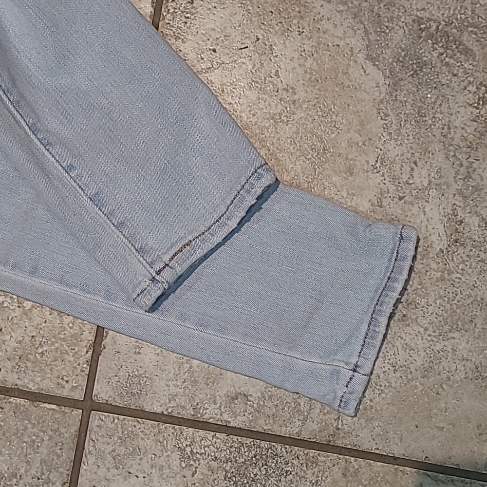 LEVIS ** HIGH RISE**SKINNY** DISTRESSED**JEANS - Picture 8 of 12